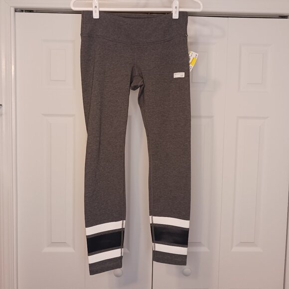New Balance Pants - 3/$18 or 5/$25 New Balance Gray/Black Leggings Size Small